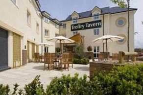Treffy Tavern Table Table Newquay